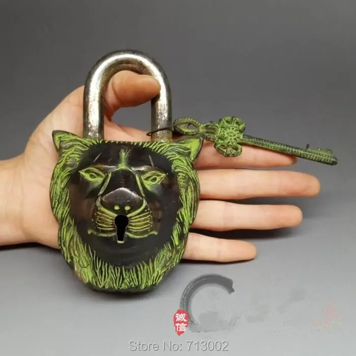 

Old Pure Copper lock Lion Head shape of the padlock And Two Key