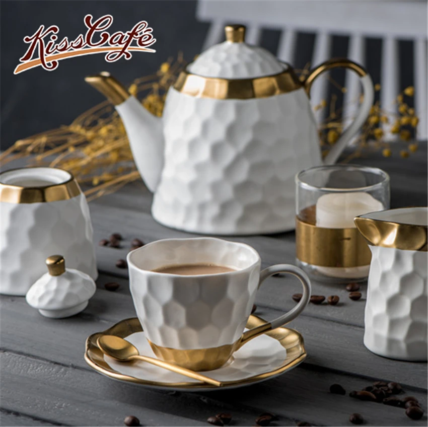 

Gold Nordic Minimalism Creative Coffee Beans Storage Matte Surface Ceramic Snack Pot Fresh Tea Can Coffee Container Coffee suit