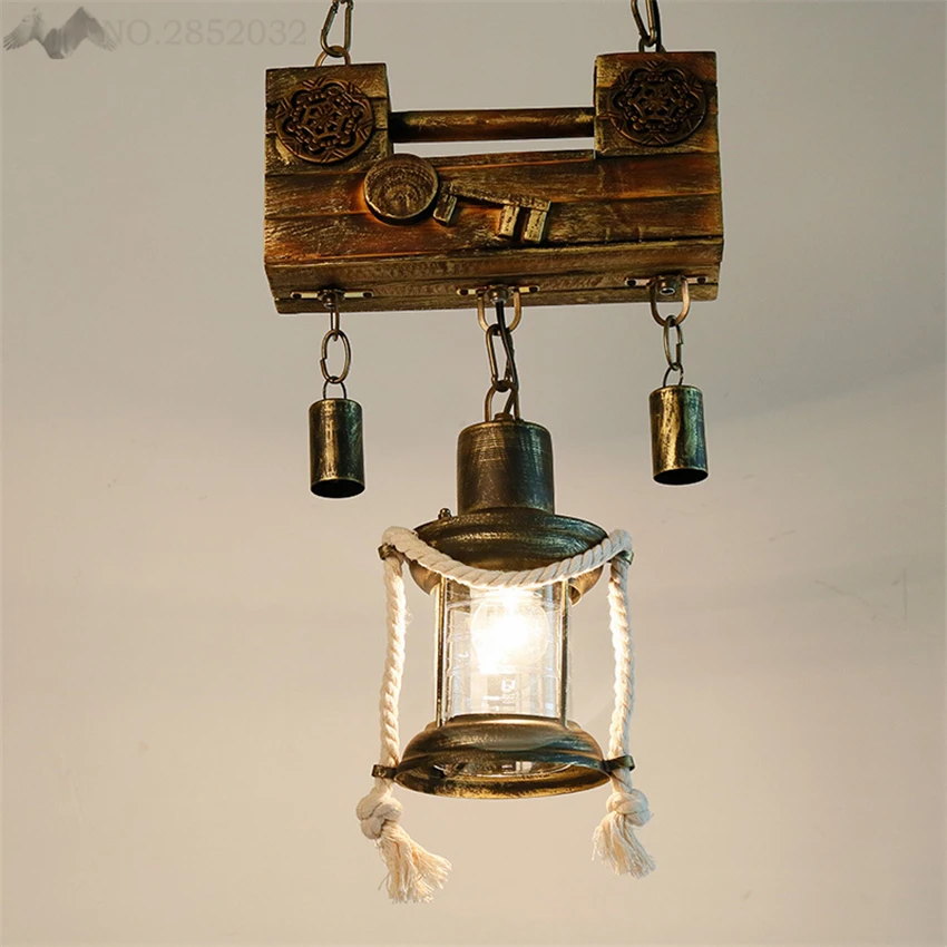 

LFH Creative Personality Vintage Iron Lock Pendant Lights for Restaurant Bar Coffee Living Room Shop Home Lighting Luminarias