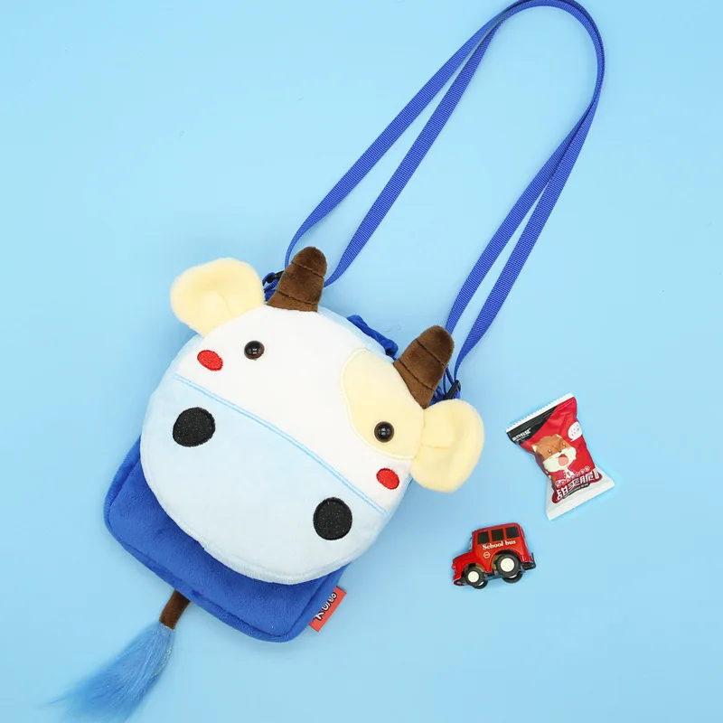 plush backpacks (16)
