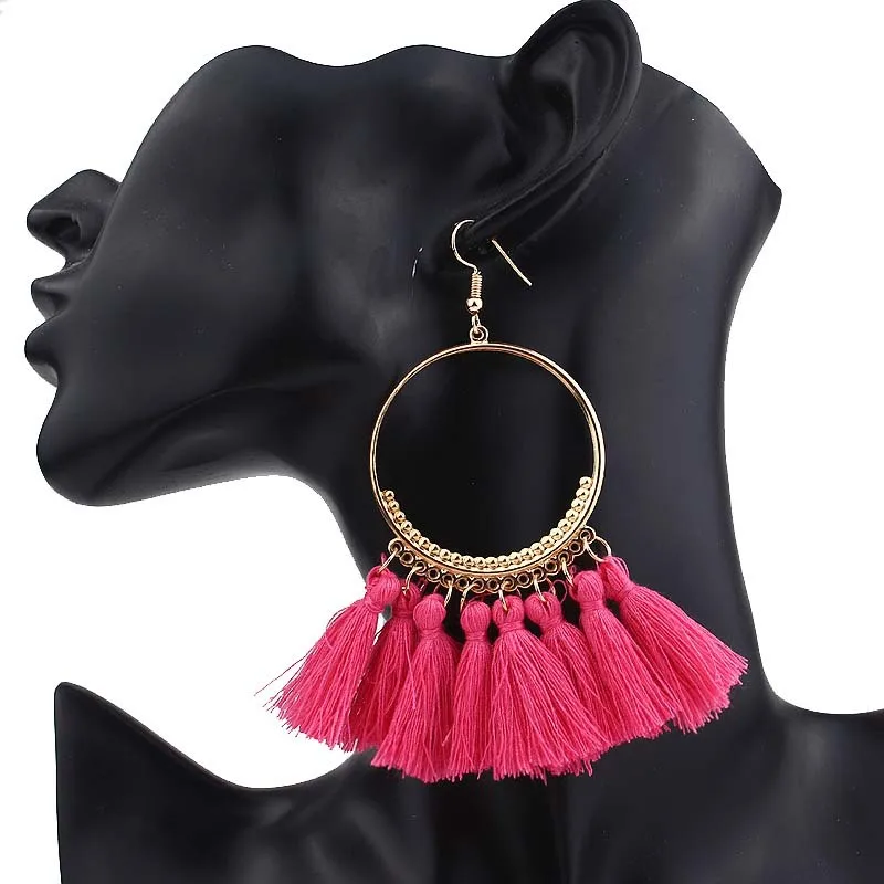 Boucles d’oreilles bohème pompon