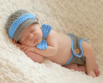 

Newborn Photography Props gentlemen Costume Crochet Knitted Baby blue gray cap+diaper+bow tie Set Baby Photo Props 0-1M or 3-4M