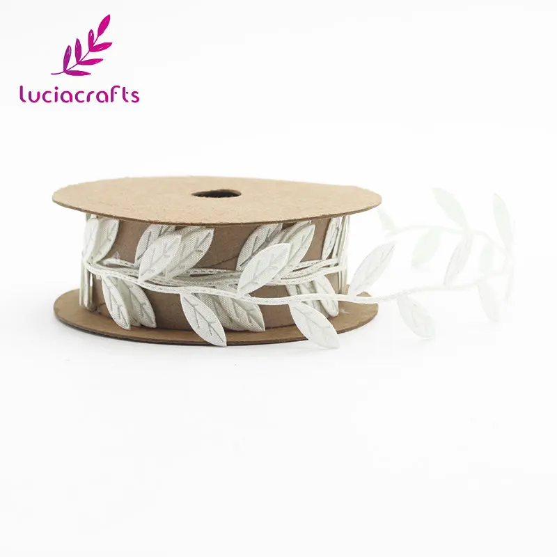 Lucia crafts 2,5 см листья Кружева отделка украшения лист ленты DIY Швейные войлочные гирлянды одежды крафт-ткани аппликации Q0607 - Цвет: Ivory