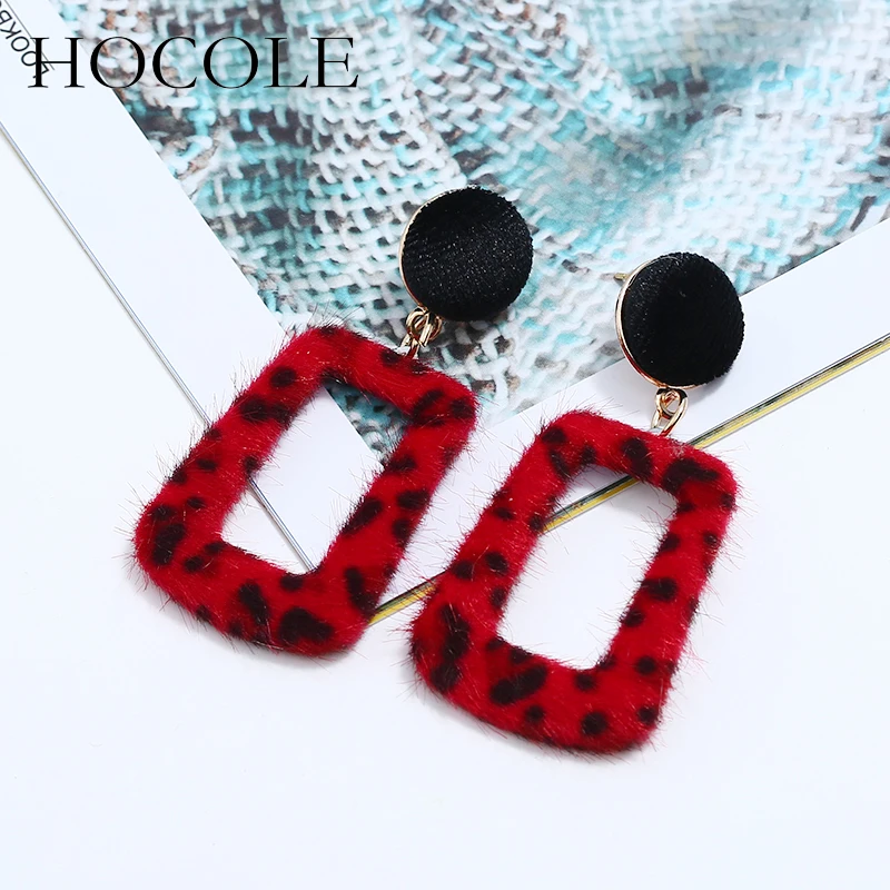 

HOCOLE Exaggerated Vintage Leopard Dangle Earrings For Women Geometric Hollow Out Velvet Statement Earrings Party Jewelry Gift