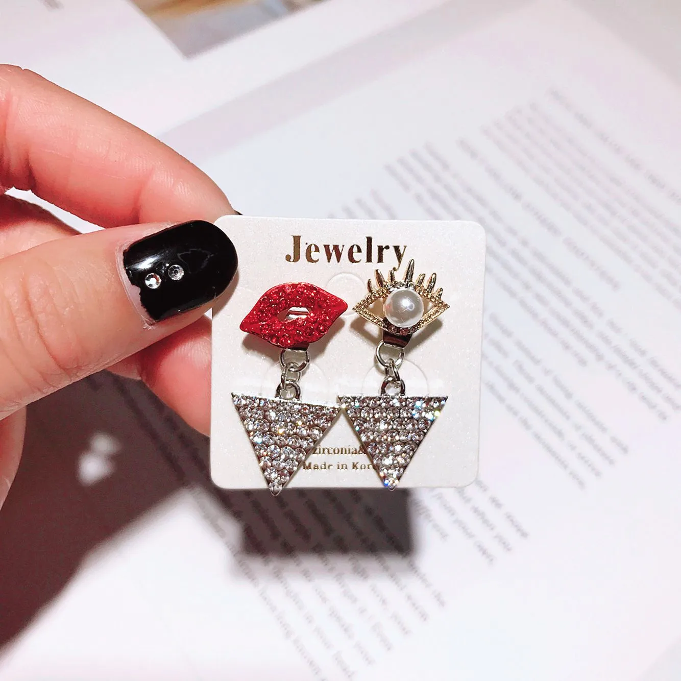 sexy lip eye triangle earrings 925 silver post Hypoallergenic fadeless alloy fashion jewelry stud earrings for women girl gift