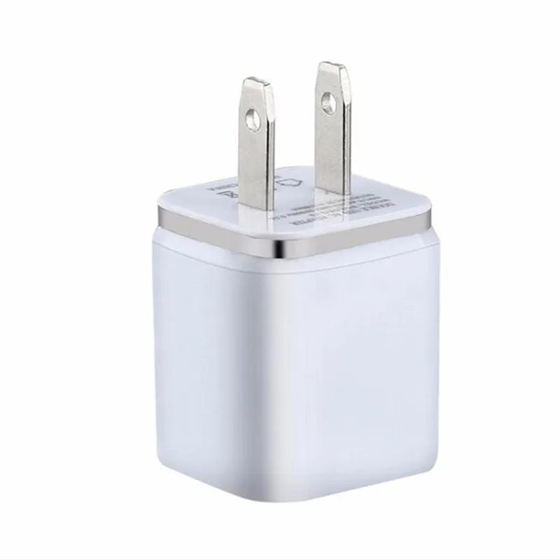 Универсальное зарядное устройство UVR с 2 USB портами адаптер 1 А быстрое для