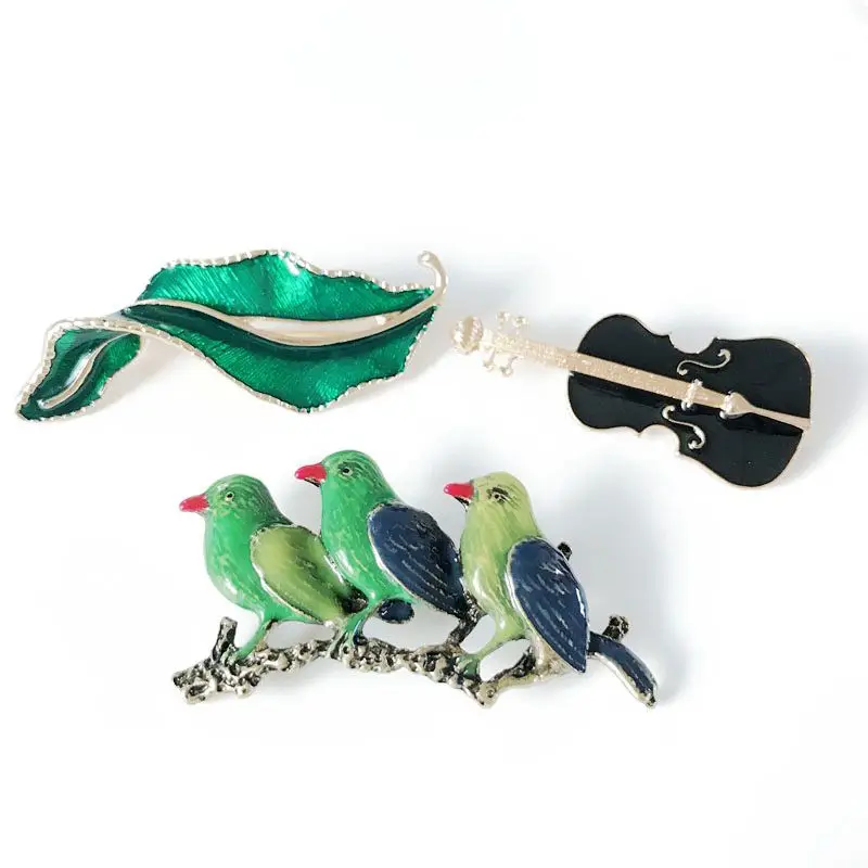 

Free Shipping New Sweet Cute Enamel Bird Green Leaf Violin Elegant Popular Brooches
