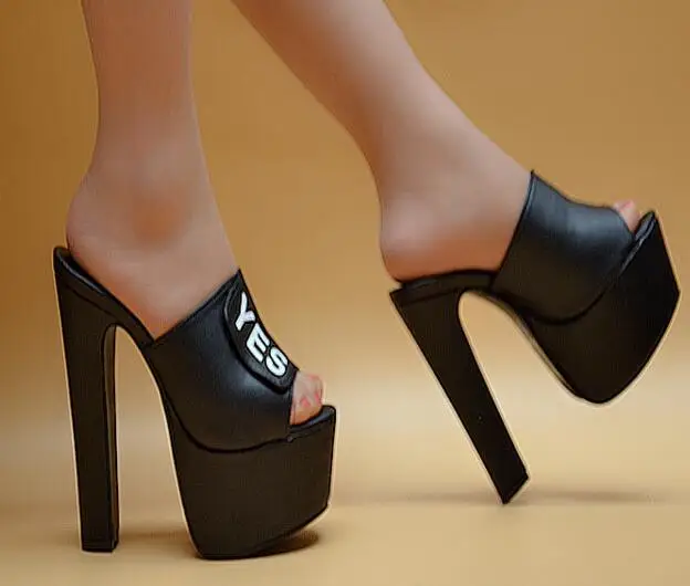 Новинка года; летние женские модные пикантные Босоножки на платформе и Высоком толстом каблуке; Босоножки с открытым носком на очень высоком каблуке; туфли-лодочки - Цвет: Черный