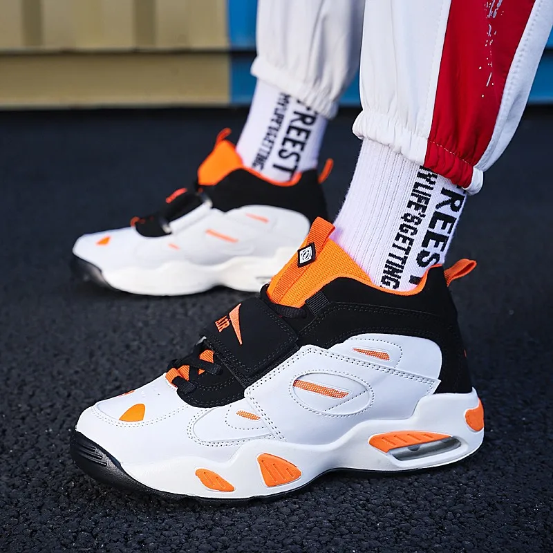 

New Arrival Men's Basketball Sneakers Anti-skid Wear Resistant Outdoor Sports Shoes Lace-up High Top Cushioning Couple Sneakers