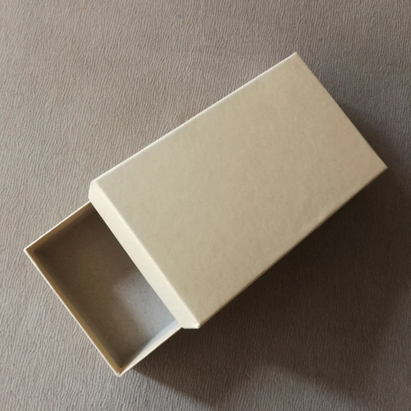 

5 Pieces Paper Packaging with gift box gift packaging box Rectangular gift box Size 168x105x30MM 6.61 x 4.13 x 1.18 inch