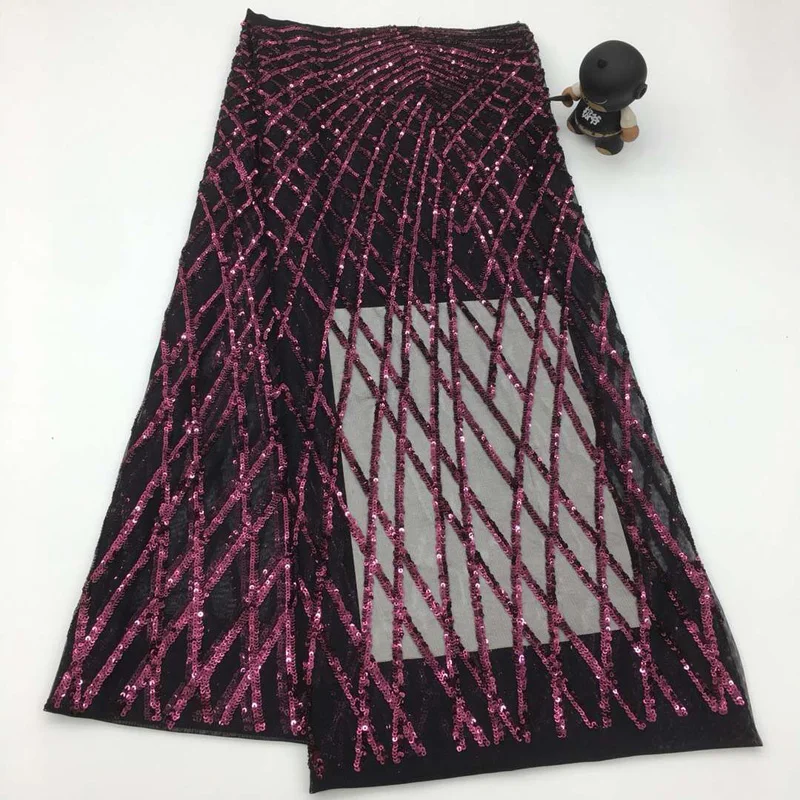 

Free shipping (5yards/pc) high density sequins embroidered French net lace fabric in black and fushia for party dress FSQX06
