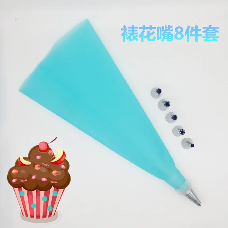 

8 PCS/Set Silicone Kitchen Accessories Icing Piping Cream Pastry Bag + 6 Stainless Steel Nozzle Set DIY Cake Decorating Tips Set