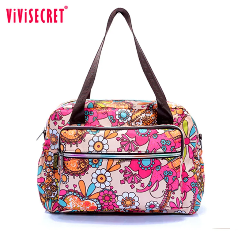 meriden pouch wristlet wallet