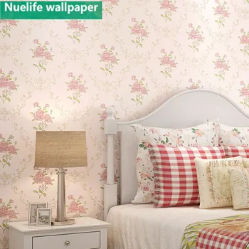 

Light pink garden small floral pattern non-woven wallpaper warm pink children's room girl bedroom European wallpaper