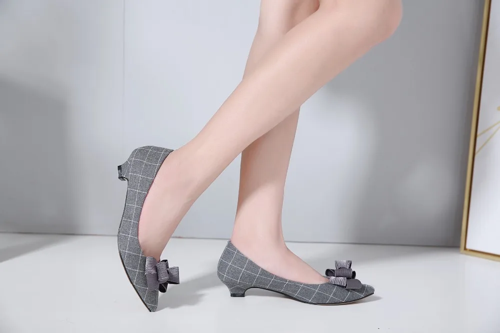 DongCiTaCi/Осенняя женская обувь на среднем каблуке в стиле ретро; женские модные туфли-лодочки с острым носком и бантом для вечеринки; большие размеры 35-42