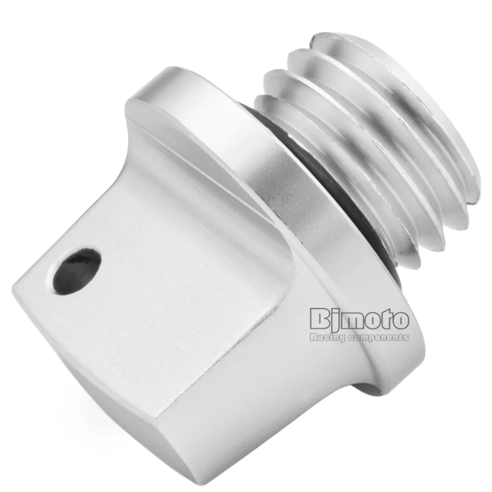 Engine Oil Plug M20  (3)