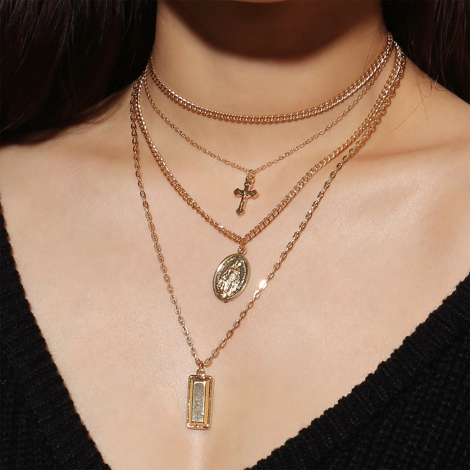 

Europe and America Vintage Hyperbole Metal Cross Bible Jesus Shield Pendant Multi-layer Alloy Necklace Women Night Club Jewelry