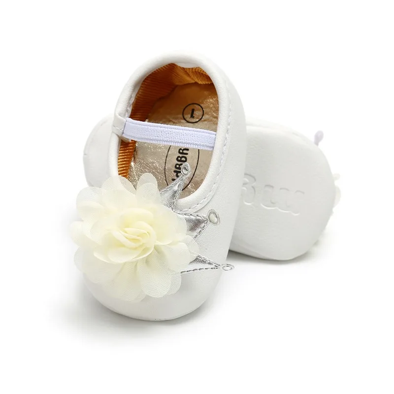

2018 Autumn Spring Infant Baby Girl Shoes Dancing Toddler First Walker PU Solid Flower Soft Bottom Newborn Baby Princess Shoes