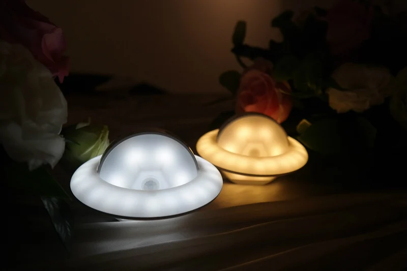 UFO Shape Motion Sensor Child Night Light 360 Degree Rotating Lamp Wall Hallway Closet Bedroom Battery Powered LED Night Light (4)