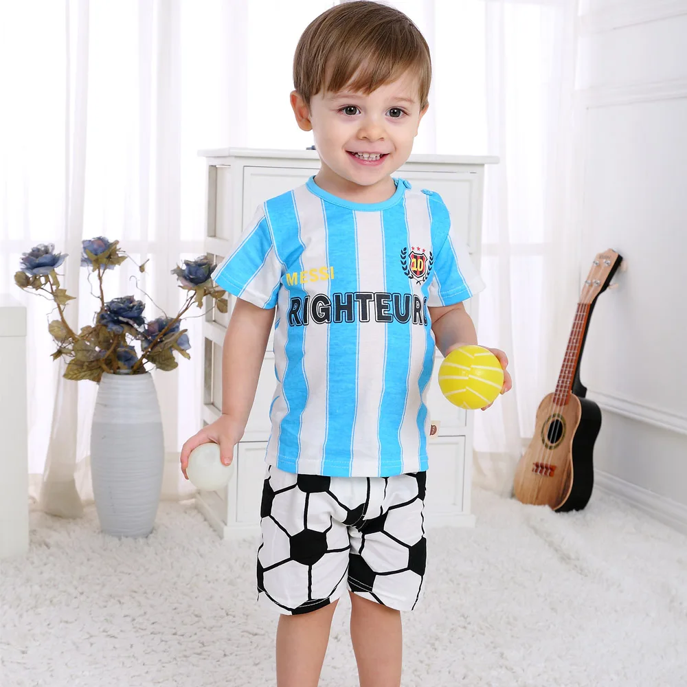 Baby Boy's Multi Design Print T-Shirt Plus Shorts-Model Show5