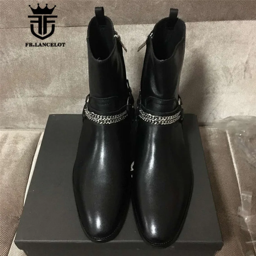 Реальное изображение высокие черные пояса из натуральной кожи ботильоны туфли с ремешком и пряжкой Серебряная цепочка роскошные мужские ботинки Подиум