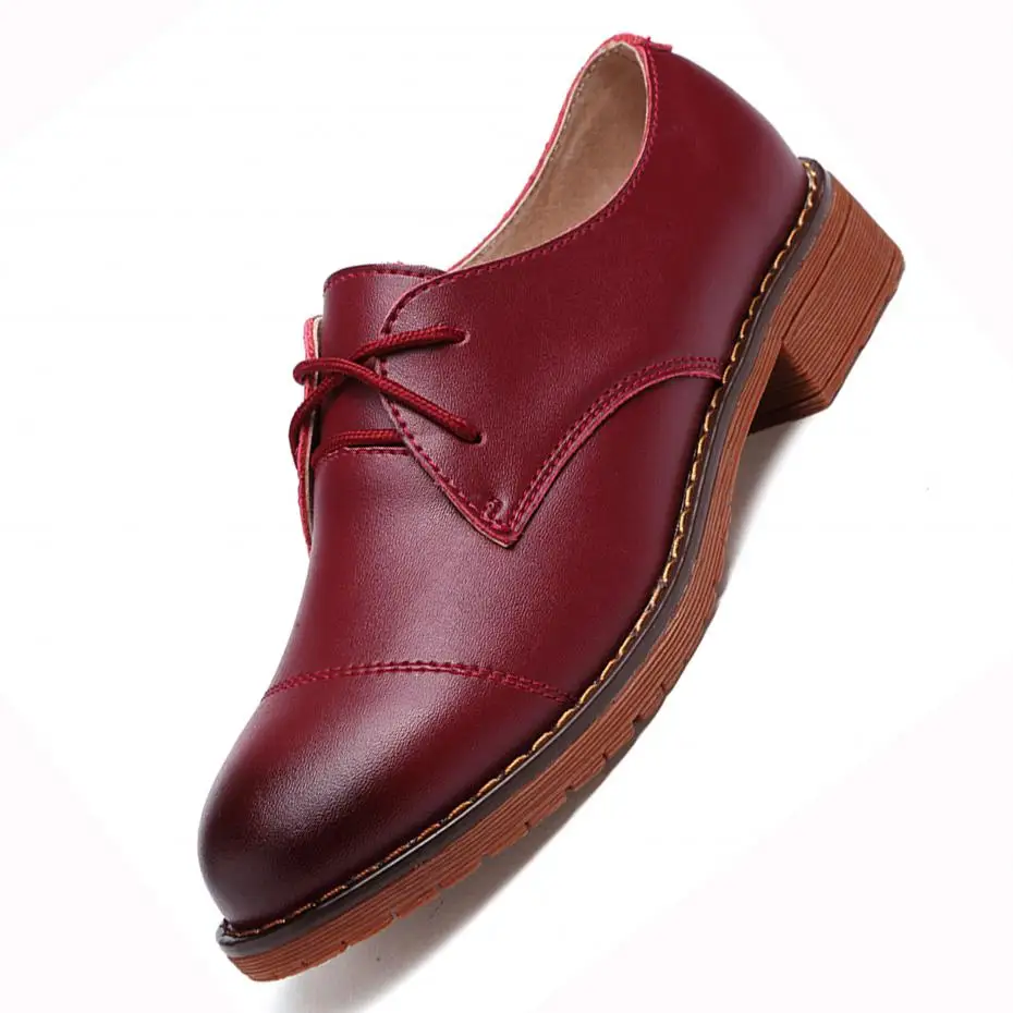 натуральный кожаный туфли. кожаные. кожаная обувь мужская. туфли женские. мужские ботинки из натуральной кожи.