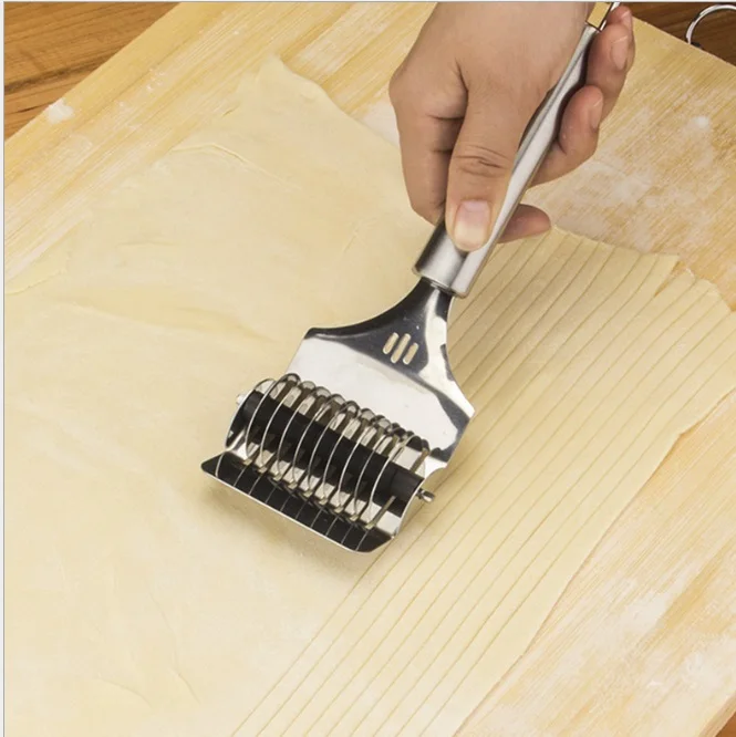

1PC Stainless Steel Spaghett Noodle Maker Lattice Roller Docker Dough Cutter Tool Kitchen helper DIY Dough cutting tool