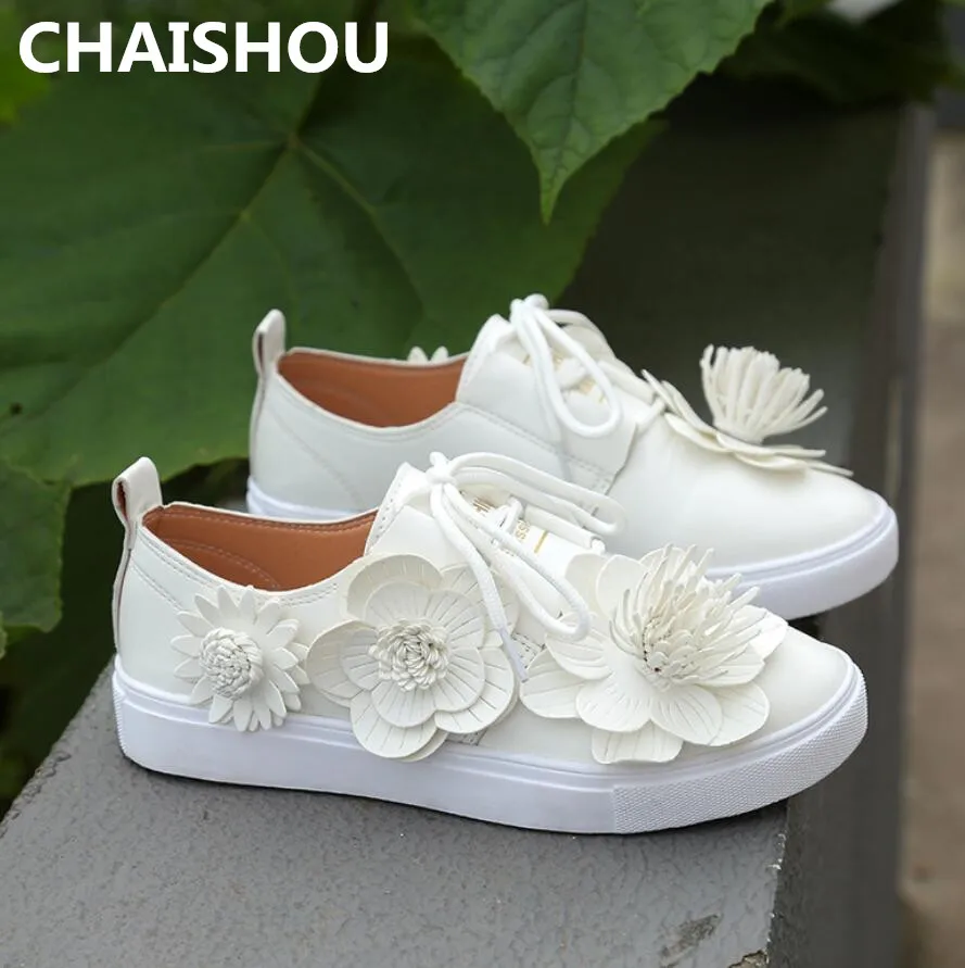 

CHAISHOU 2019 Women's Spring New round head PU lace-up flower casual shoes platform small white shoes student sports shoes B-297