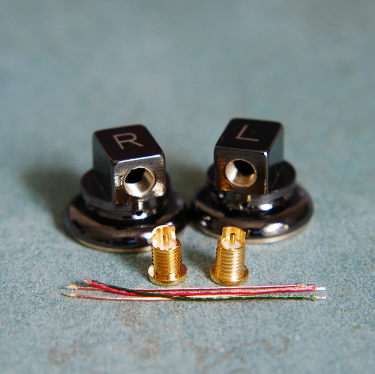 

Pure copper 15.4mm earphone shell metal shell mmcx socket