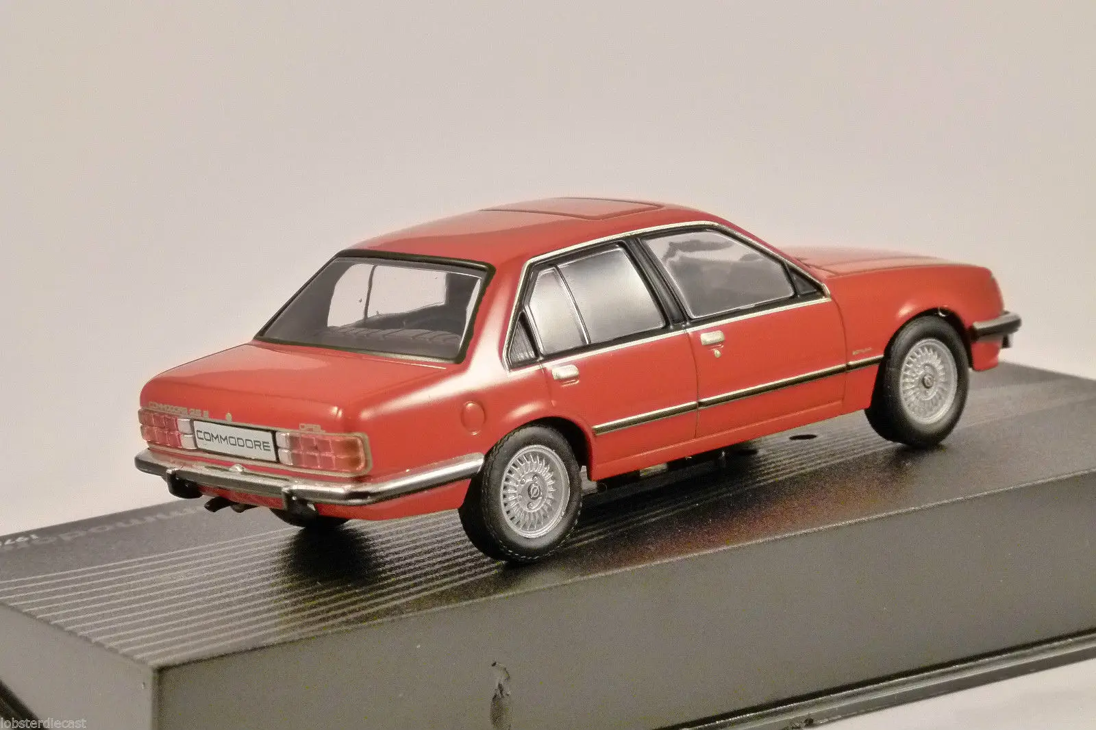 Завод 1:43 OPEL COMMODORE C 1978-1982 бутик сплав автомобиль игрушки для детей модель детской игрушки подарок оригинальная коробка