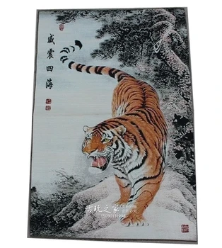 

(downhill tiger) antique golden silk embroidery brocade painting