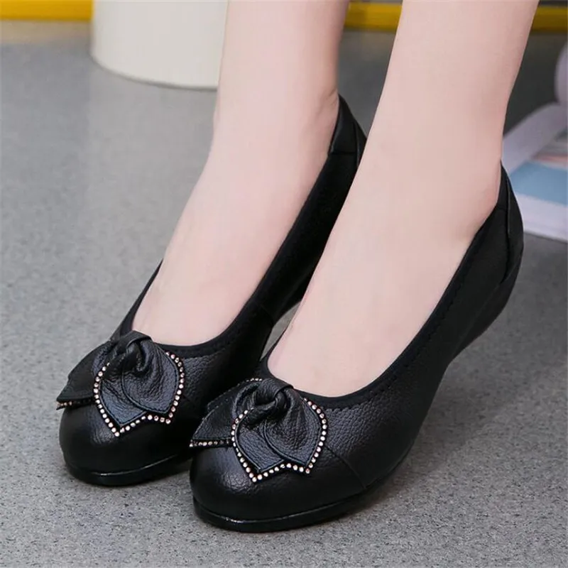 

Genuine Leather Flat Shoes Women Female Casual Shoe Women Ballet Dance Flats Shoe Soft bottom Genuine Leather Driving car Flats