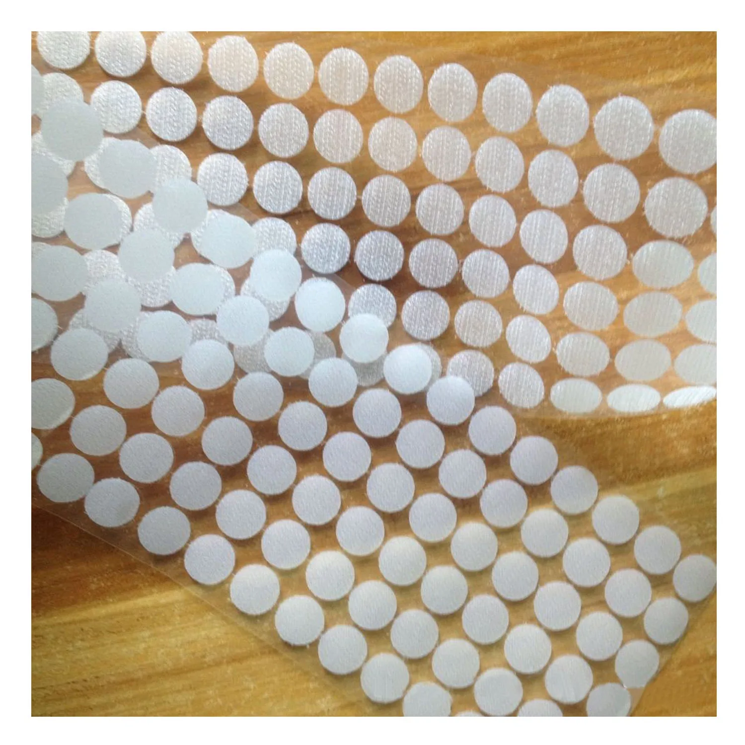 

250 Pair of 20mm Diameter Nylon Fabric Sticky Back Round Coins Hook and Loop Self Adhesive Fastener Dots Tapes White