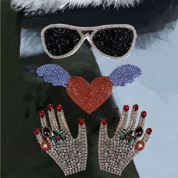 

Rhinestones Sunglasses Embroidered Iron on Patch Sewing Heart Wing Hands Diamond Beaded Crystal Applique Clothing Decorations