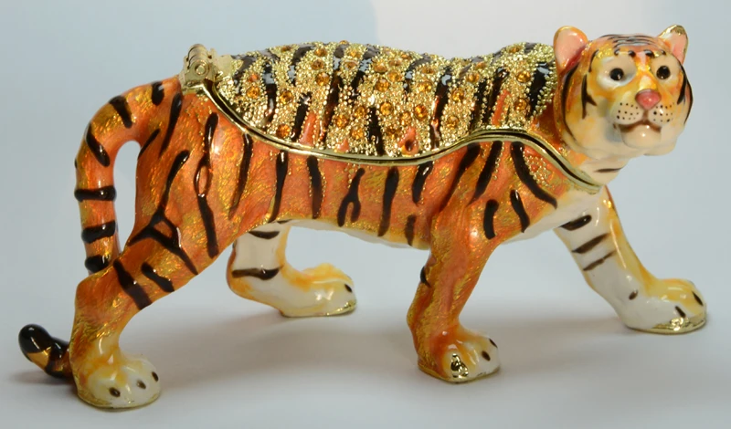 tiger trinket box-1.jpg