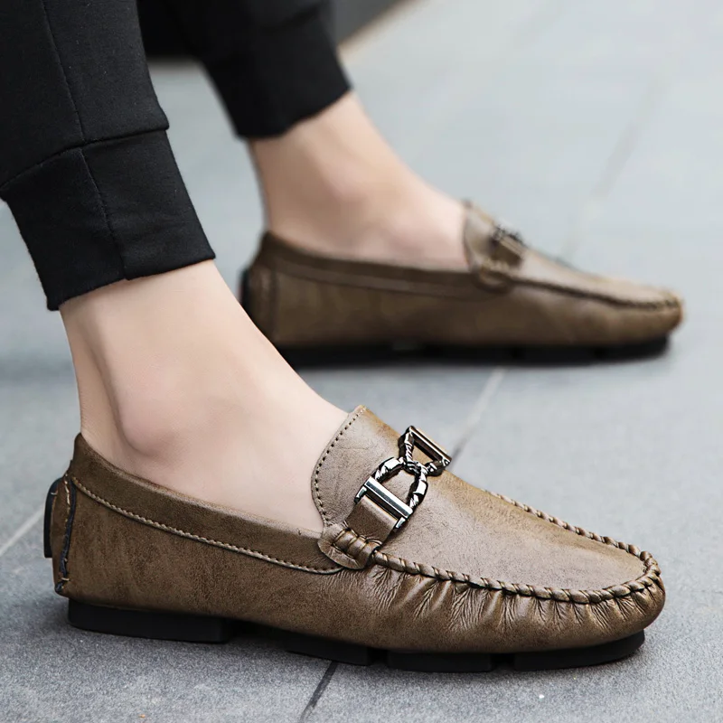 

Summer Casual Men Shoes Fashion Sneakers Men Business Set Foot Leather Shoes Pointed Trend Men Single Shoes Peas Shoes HC-018