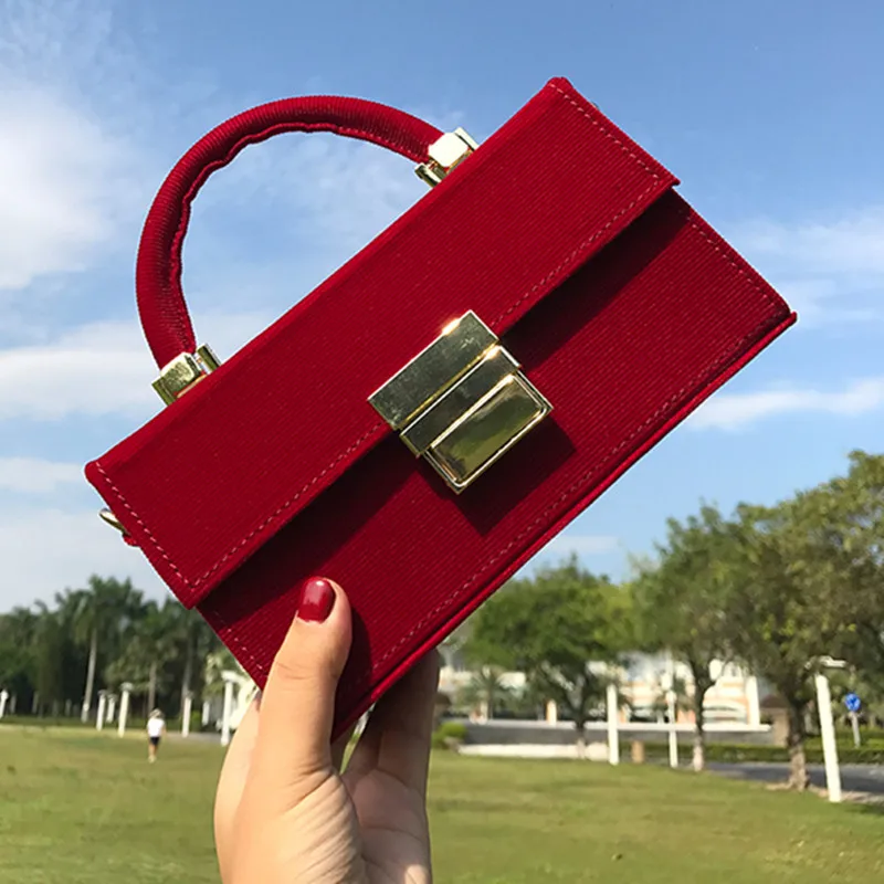 

2019 Messenger Bag Spring and Summer Velvet Burgundy Box Bag Portable Fashion Tide Shoulder Messenger Bags Handbags