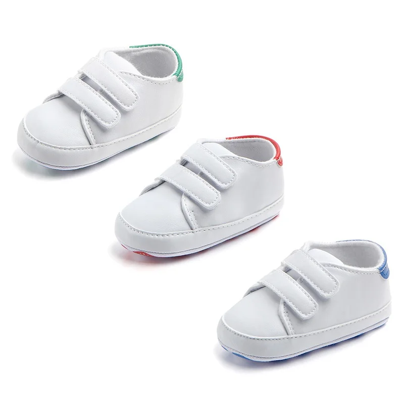 Модная детская обувь из мягкой искусственной кожи; детская обувь для новорожденных мальчиков и девочек; спортивные кроссовки на мягкой подошве; простой стиль
