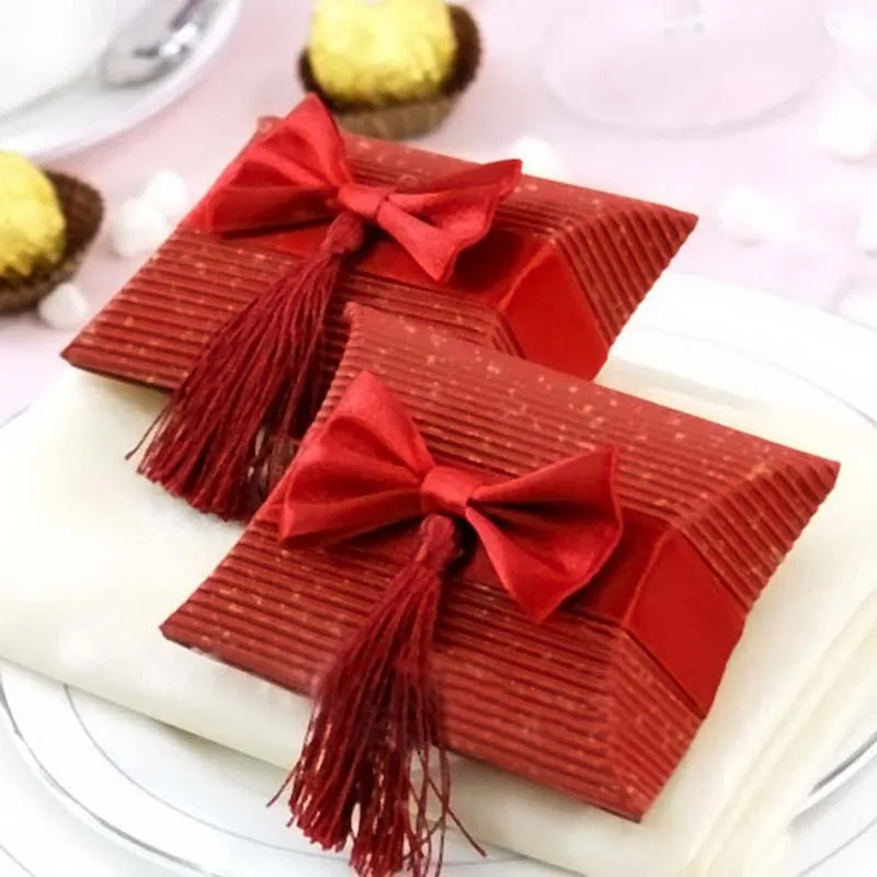 Cute Tassel Paper Pillow favor Box Wedding Party Favour Gift Candy Boxes Chocolate Birthday Baby Shower Favor Packaging Red | Дом и сад