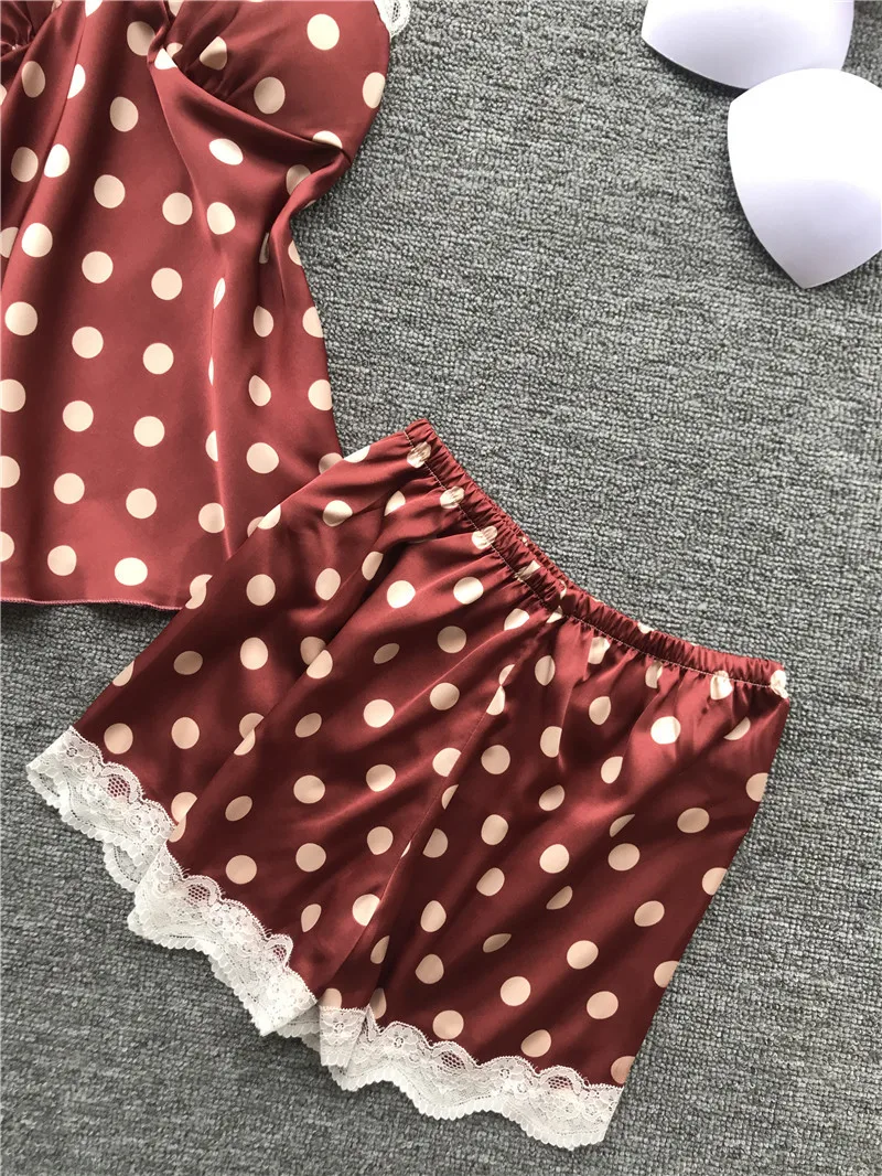 10313099370_2043651032