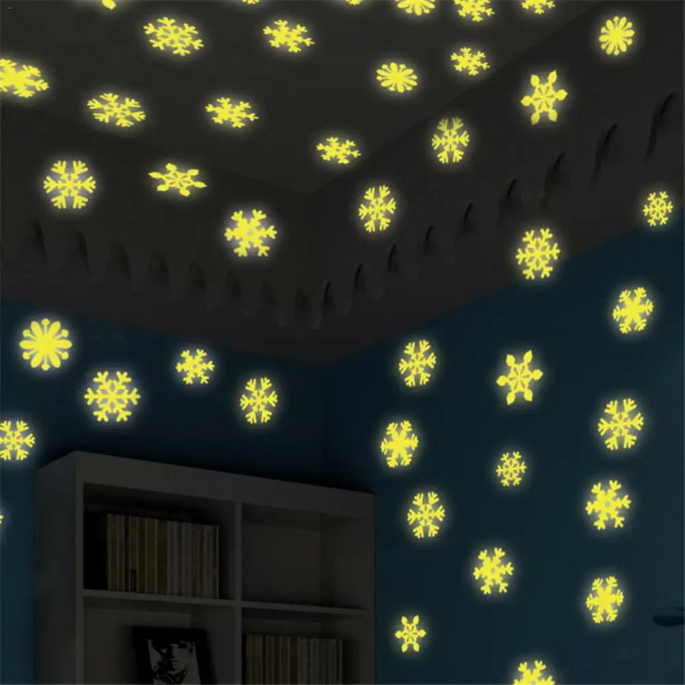 

50PCS/Set 3CM DIY Snowflake Pattern Acrylic Luminous Sticker Wall Sticker For Home Decoration