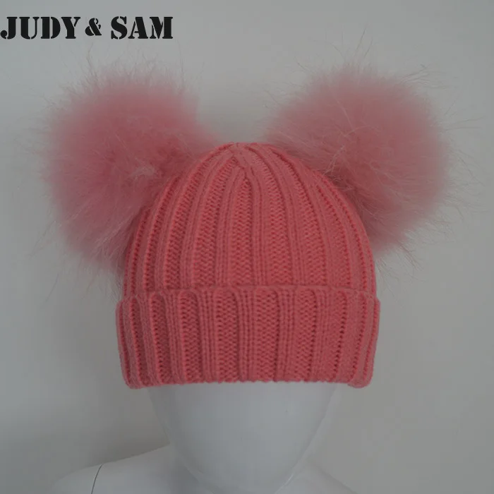 Children/'s Boys Girls Personalise Name 4 Colours Unique pom pom Winter Hats 3-10