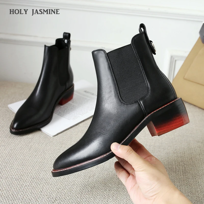 Günstig Frauen Echtes Leder Stiefel Brogue Geschnitzte Stiefeletten Mode Chelsea Low Heels Damen Booties Frühling 2018 Winter Damen Schuhe