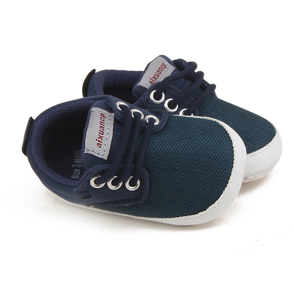 Delebao новый дизайн дышащая сетка детская обувь 3 цвета на выбор на шнуровке детская обувь унисекс матч носки для продажи