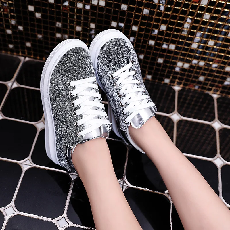 

Shallow Fashion Women Canvas Shoes Round Toe Spring and Autumn Female Loafers Sneakers Hard-Wearing
