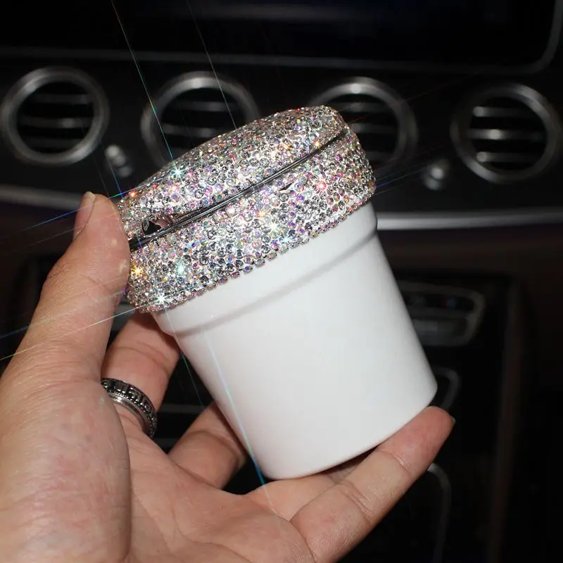 Portable-Car-ashtray-with-Led-Light-Crystal-Bling-Bling-Rhinestones-Car-Ash-Tray-Ashtray-Storage-Cup-Holder-for-Girls-3