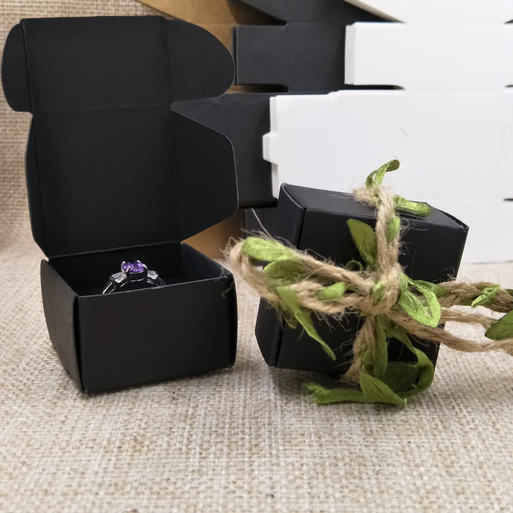 2017 Wholesale Free Shipping DIY 40x40X25MM Kraft Ring Box Inside Have