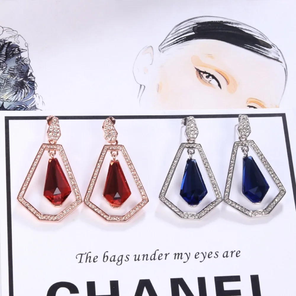 

New Series 2019 Korean Geometric Crystal Earrings Girl Trend Earrings Fashion Gold Jewelry Special gifts Wedding Party