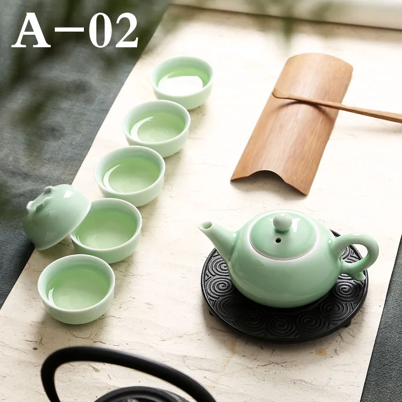Chinese Traditional Celadon Porcelain Gong Fu Tea Set Ceramic Teapot Teacup Set Blue White Carp
