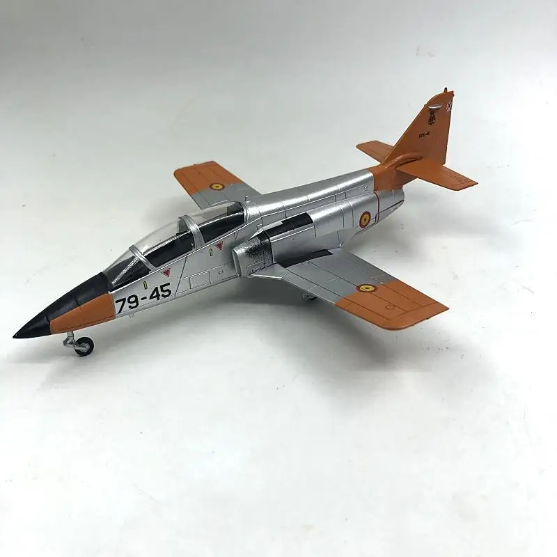 Испания Каса C-101 авиодет 1/72 литье под давлением модель самолета IXO